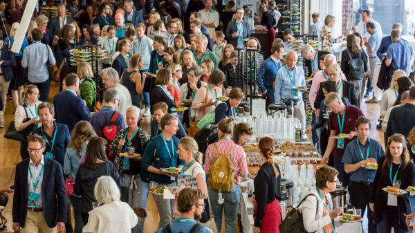 T Lauluten T5 B1781 72dpi