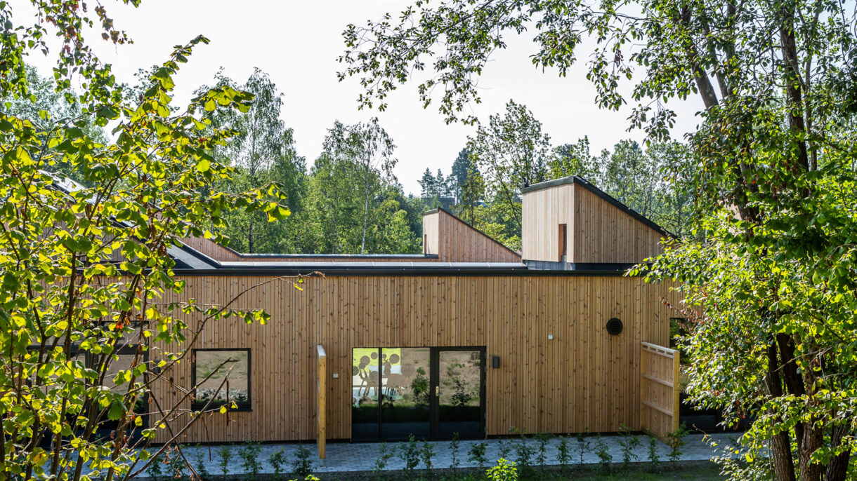 T Lauluten T5 B5490 web 72dpi