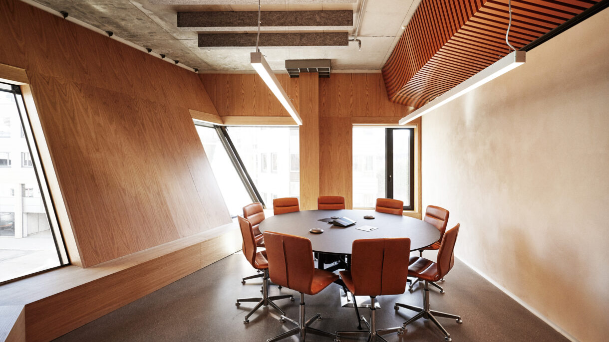 2015120 OS N703 publication